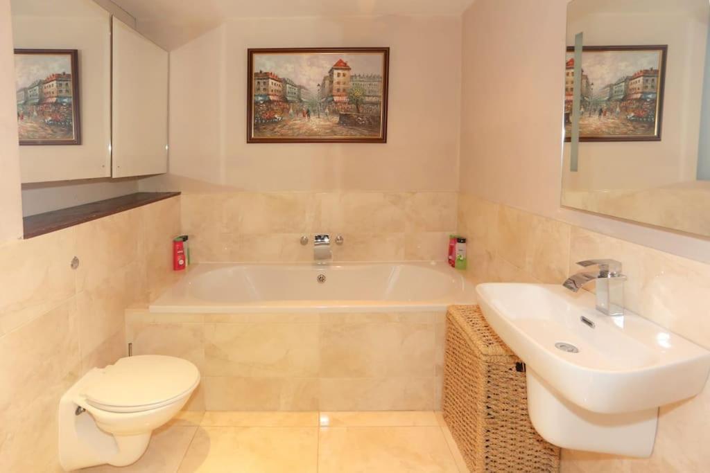 Green Park Central Bath Extérieur photo